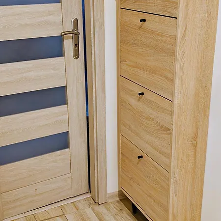 Blue Dream - Ochota - Easy Access To Chopin Airport & Banacha Hospital * Varsó
