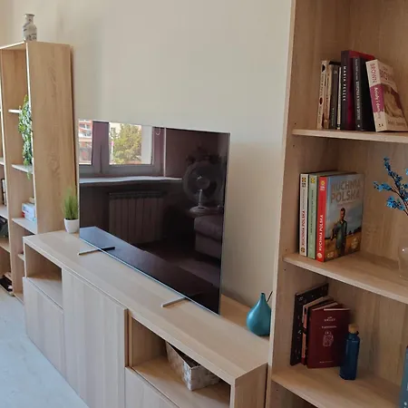 Blue Dream - Ochota - Easy Access To Chopin Airport & Banacha Hospital Apartamento Varsóvia