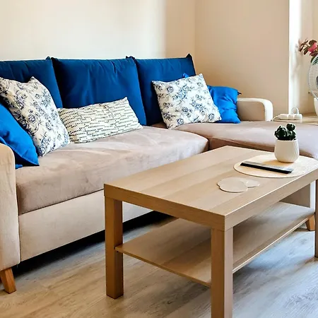 Blue Dream - Ochota - Easy Access To Chopin Airport & Banacha Hospital Varsóvia