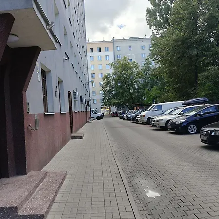 Blue Dream - Ochota - Easy Access To Chopin Airport & Banacha Hospital Varsóvia