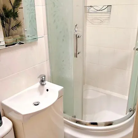 Διαμέρισμα Blue Dream - Ochota - Easy Access To Chopin Airport & Banacha Hospital